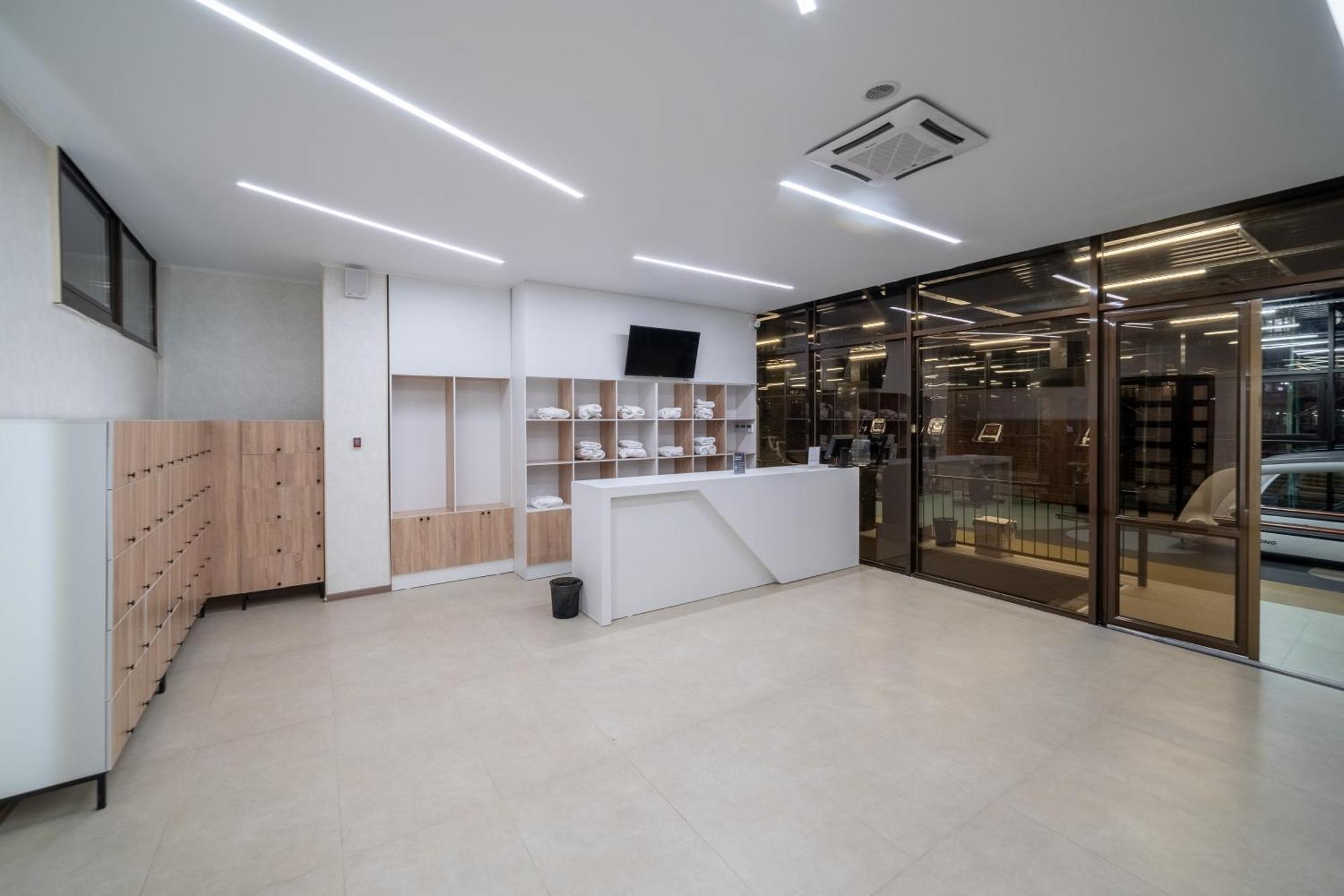 Jannat Regency Hotel Bishkek Bagian luar foto