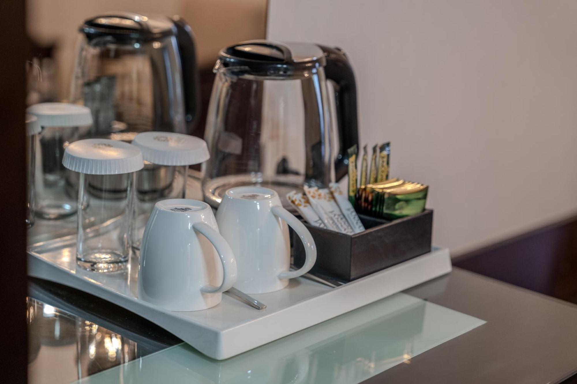 Jannat Regency Hotel Bishkek Ruang foto